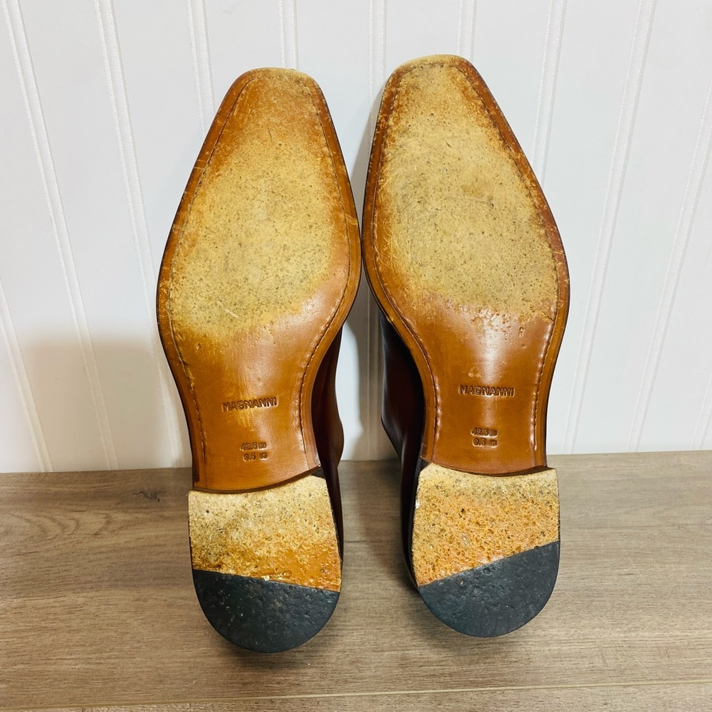 Magnanni Rich Brown Leather Oxfords - Picture 13 of 13